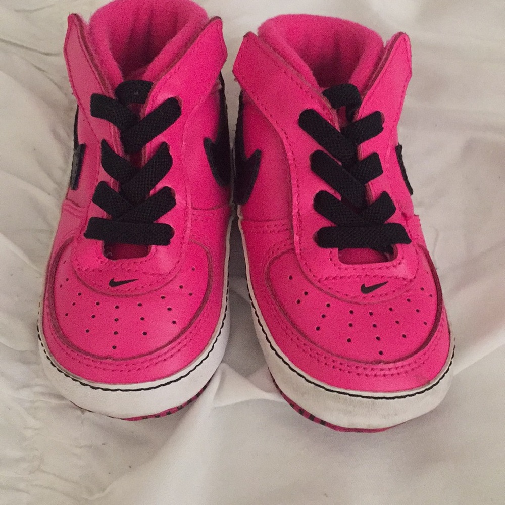 Babygirl Nike’s